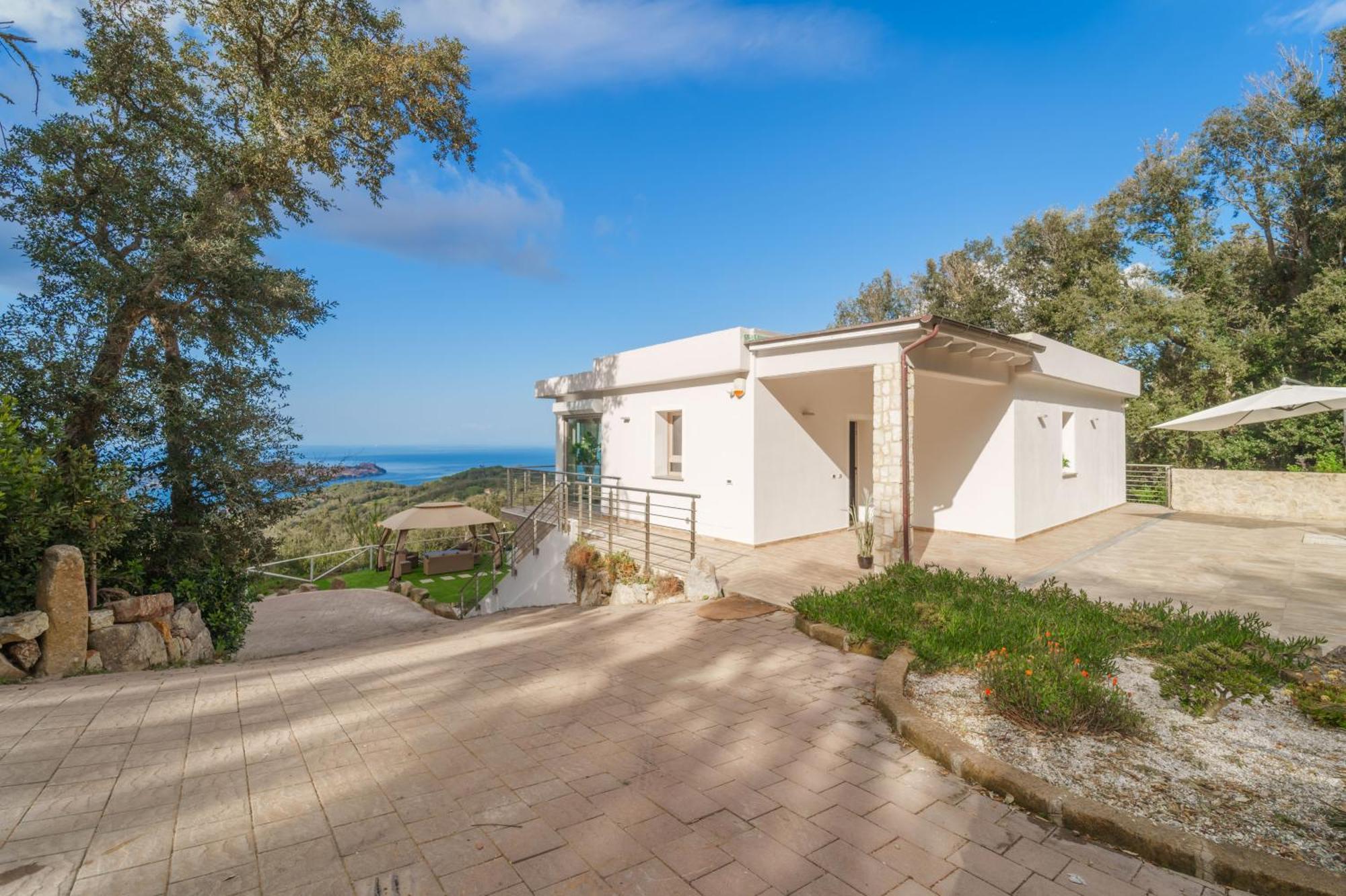 Villa Liam Con Piscina - Goelba Portoferraio